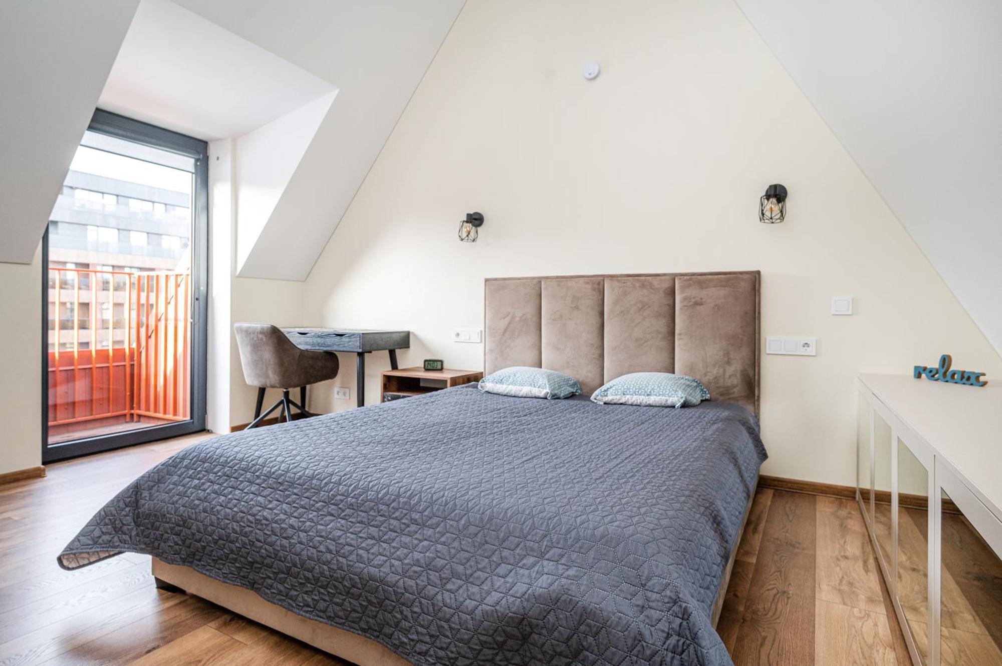Cozy Central Attic Self Check In VNO Extérieur photo