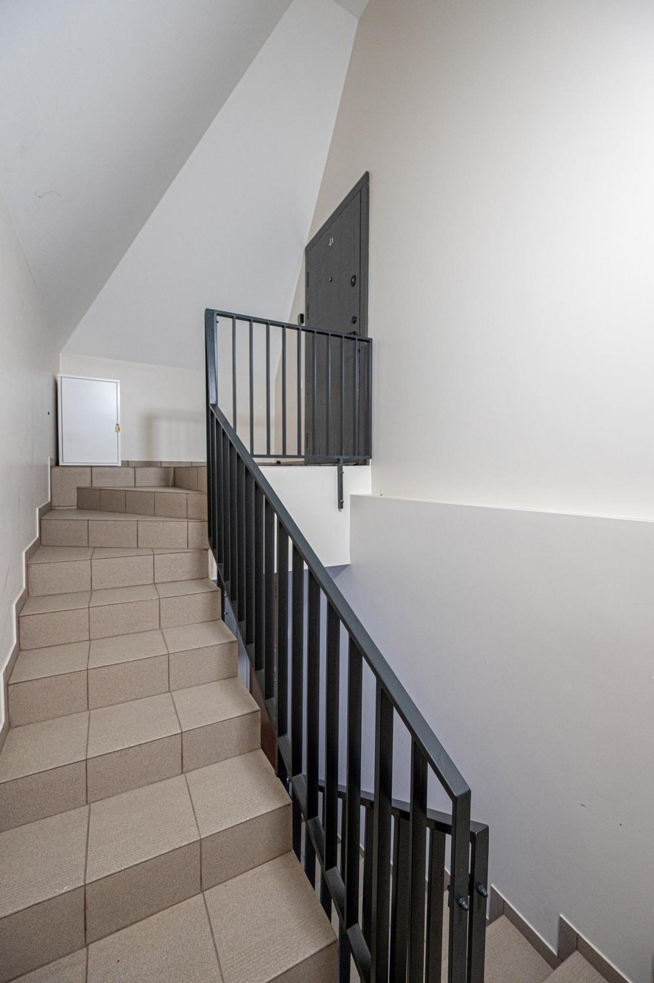 Cozy Central Attic Self Check In VNO Extérieur photo