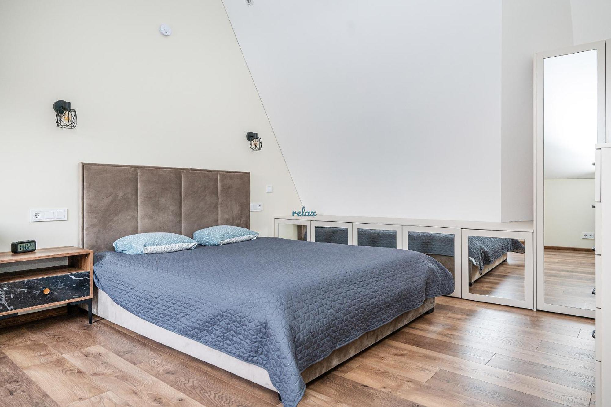Cozy Central Attic Self Check In VNO Extérieur photo