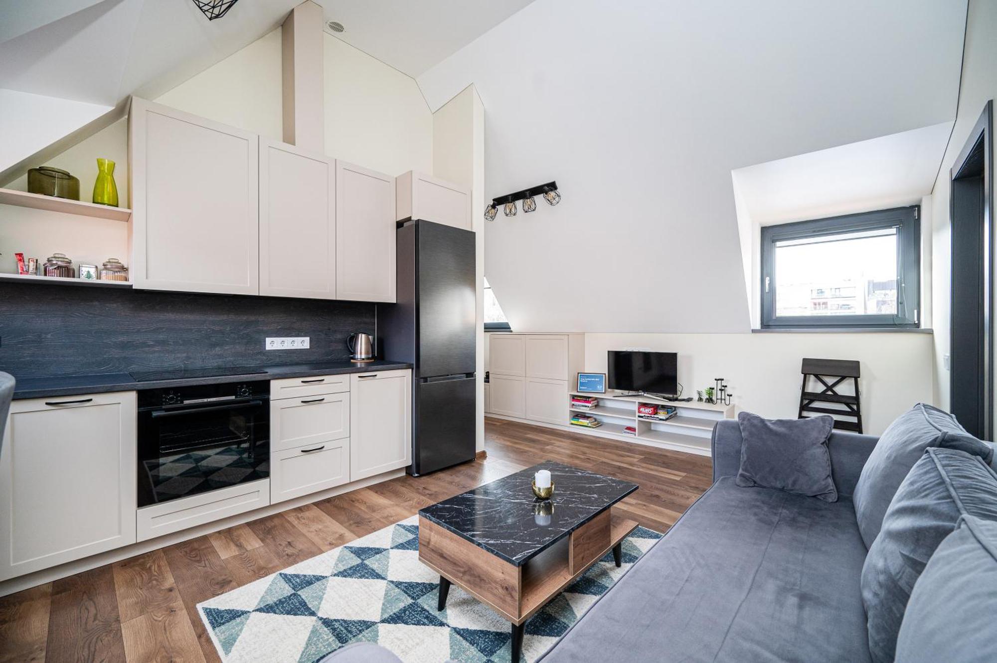 Cozy Central Attic Self Check In VNO Extérieur photo